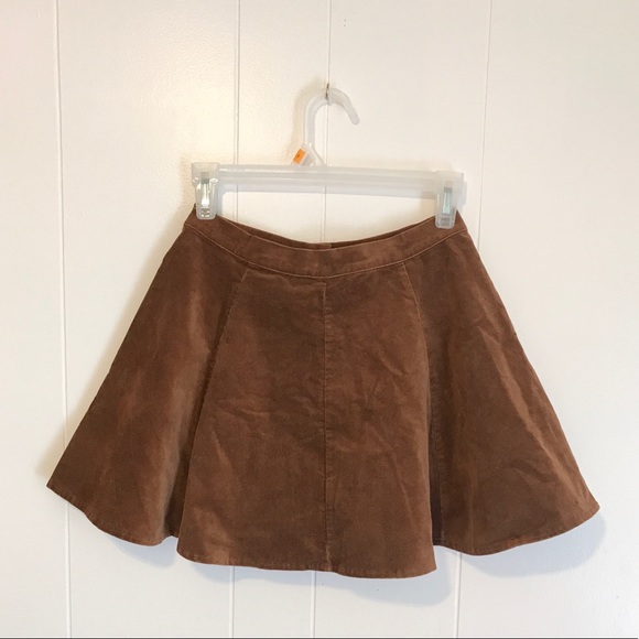 Brandy Melville NWT Button Front Faux Suede Skirt - Picture 4 of 6